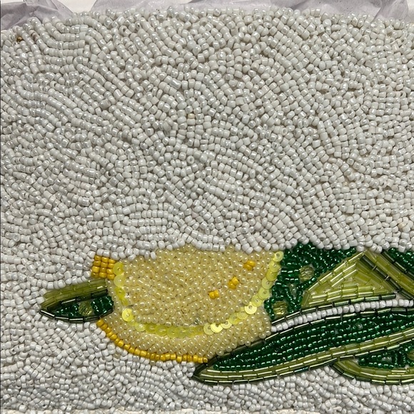 💐Beaded Floral Shoulder Bag ✨🌷 - Picture 8 of 10